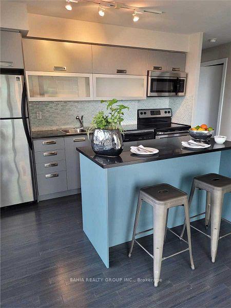 Photo 2 of Unit 208, 100 Western Battery Road, Toronto, Niagara — HOMEH