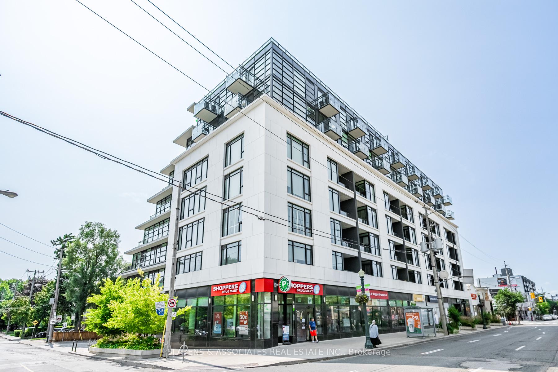 Front of Unit 205, 170 Chiltern Hill Road