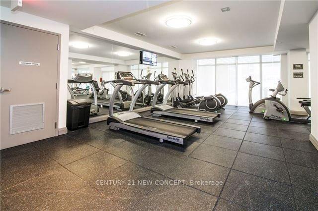 Photo 5 of Unit 914, 400 Adelaide Street E, Toronto, Niagara — HOMEH