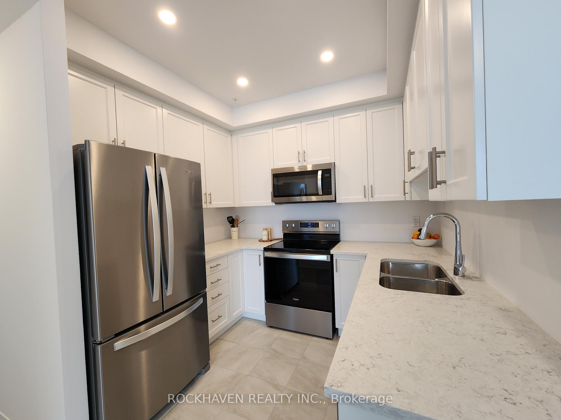 Photo 3 of Unit 109, 5 Hamilton Street N, Hamilton, Waterdown — HOMEH