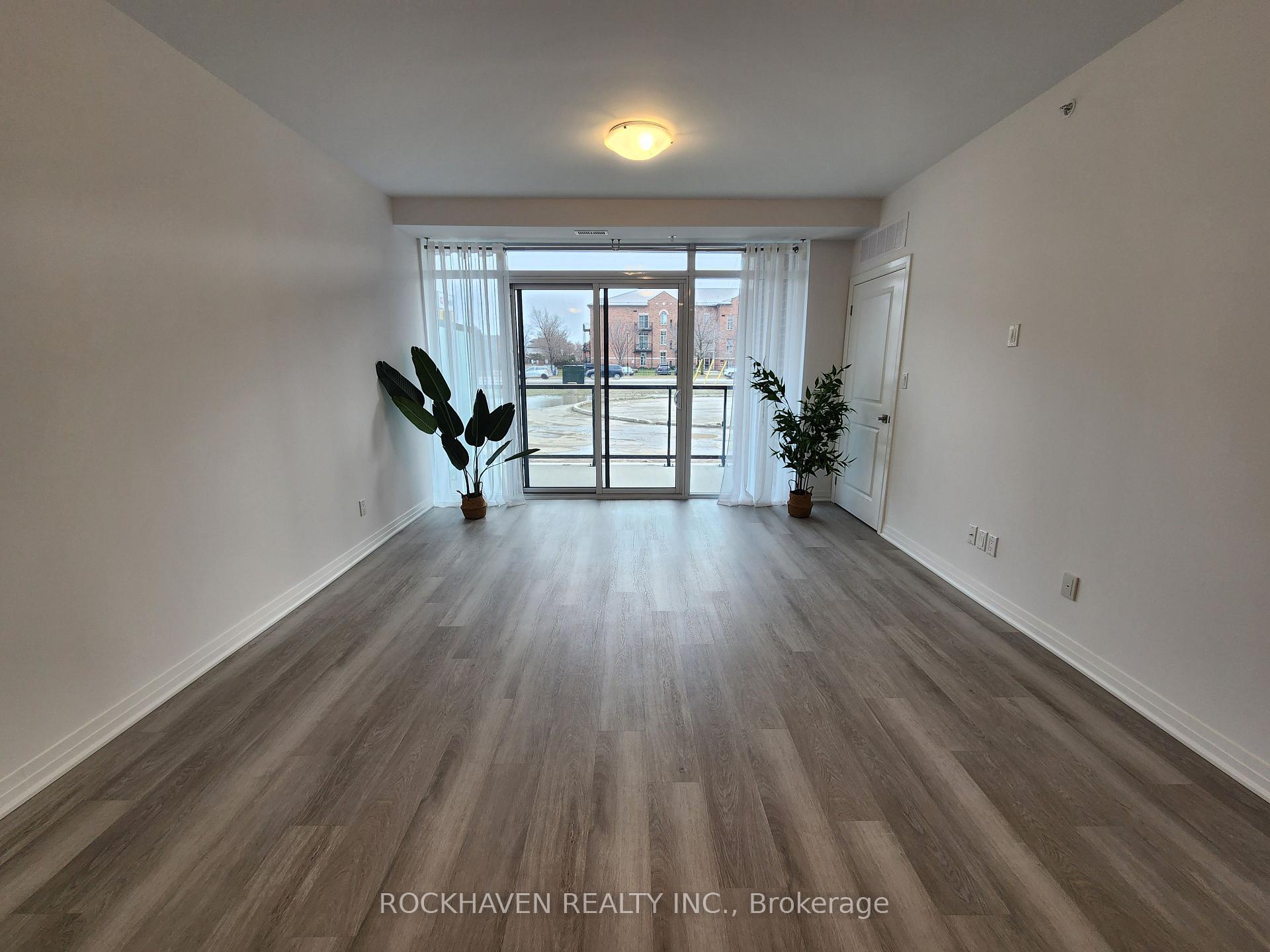 Photo 6 of Unit 109, 5 Hamilton Street N, Hamilton, Waterdown — HOMEH