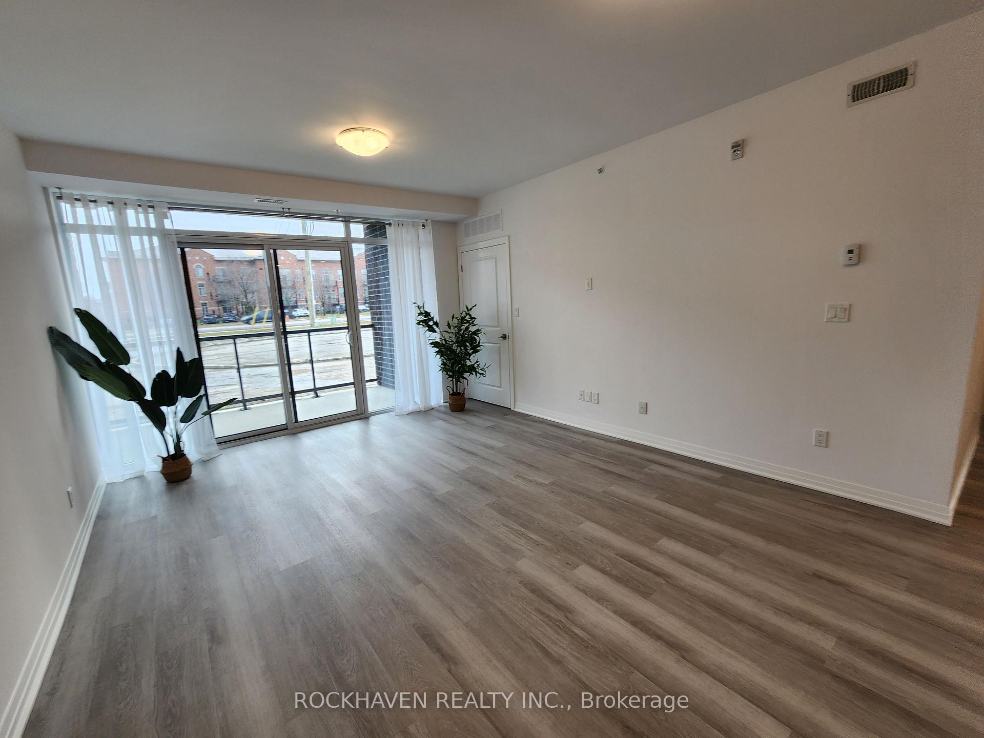Photo 7 of Unit 109, 5 Hamilton Street N, Hamilton, Waterdown — HOMEH