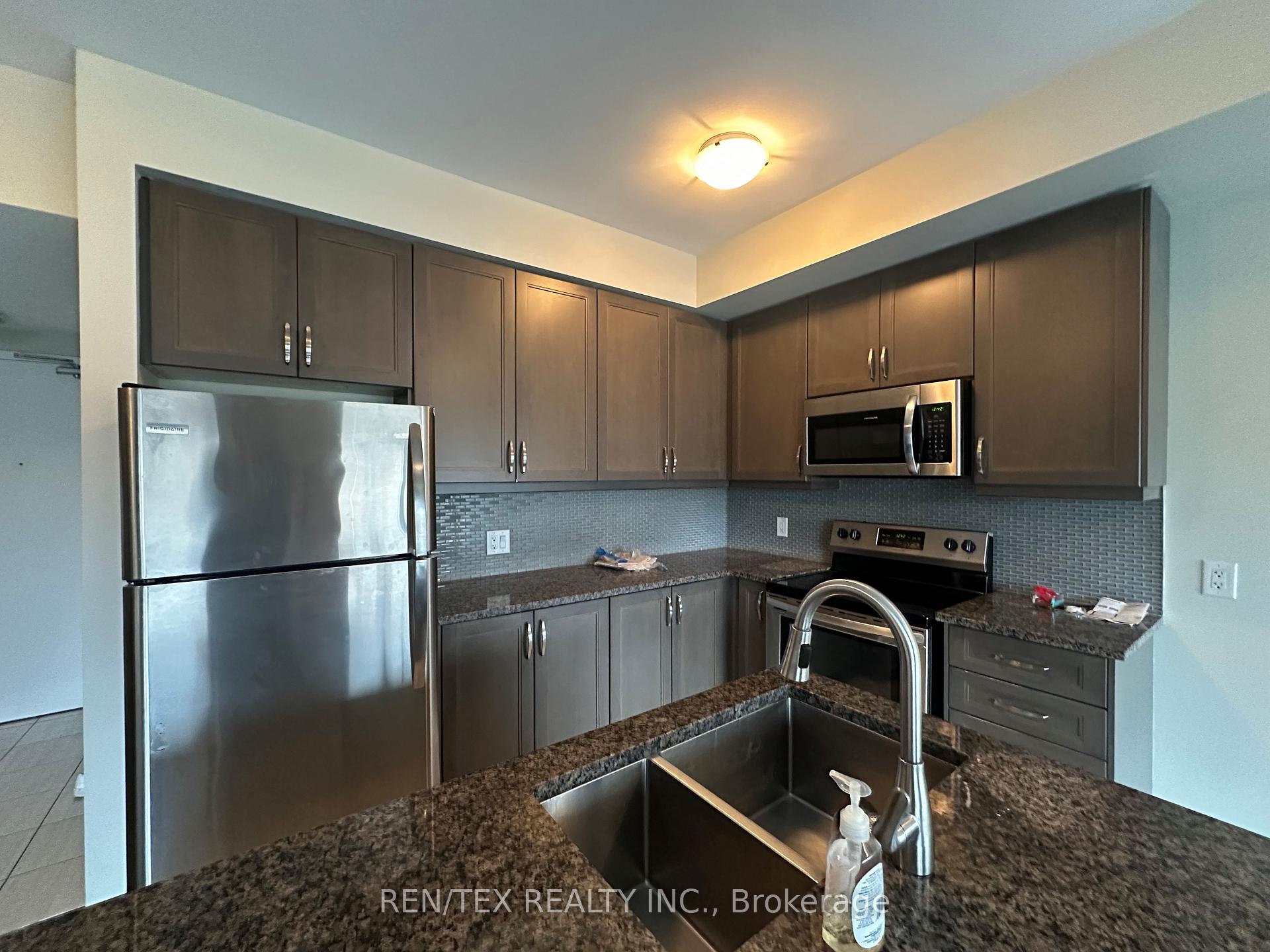 Photo 2 of Unit 208, 3865 Major Mackenzie Drive, Vaughan, Vellore Village — HOMEH