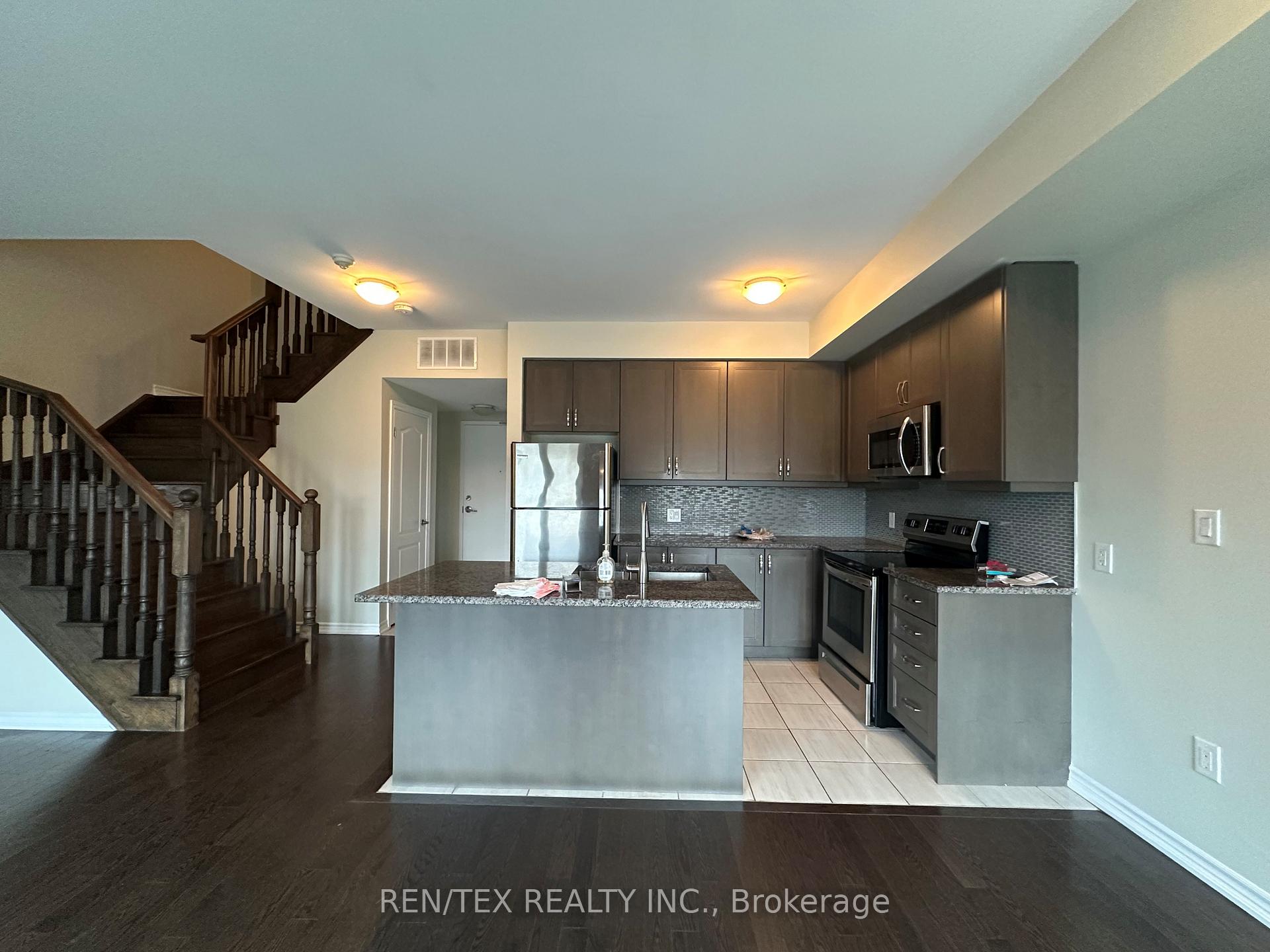 Photo 3 of Unit 208, 3865 Major Mackenzie Drive, Vaughan, Vellore Village — HOMEH