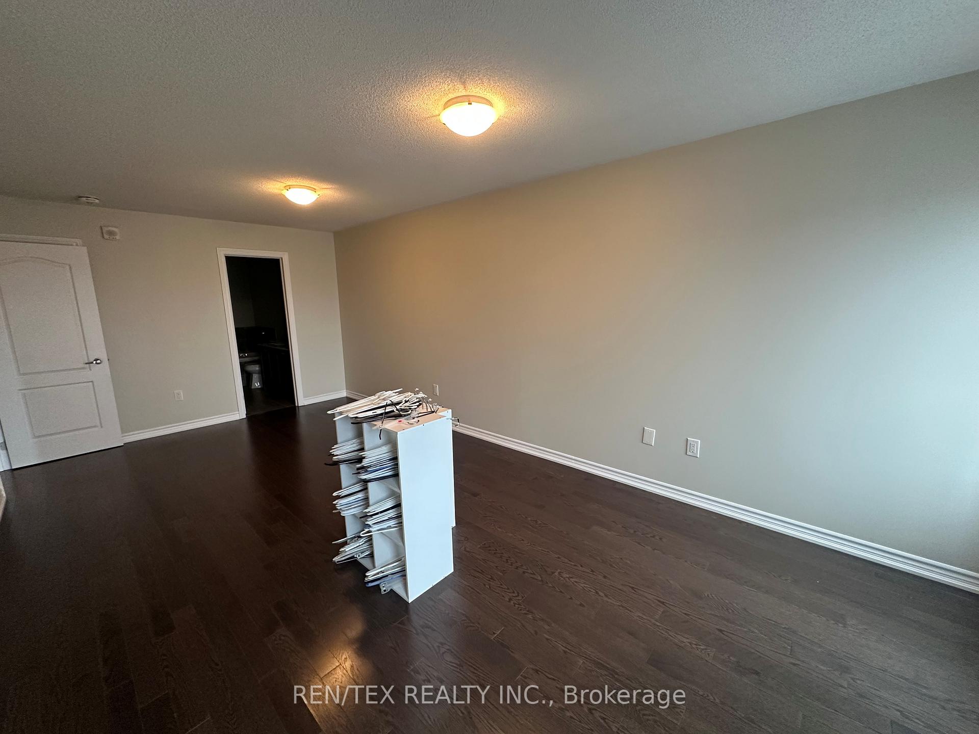 Photo 9 of Unit 208, 3865 Major Mackenzie Drive, Vaughan, Vellore Village — HOMEH
