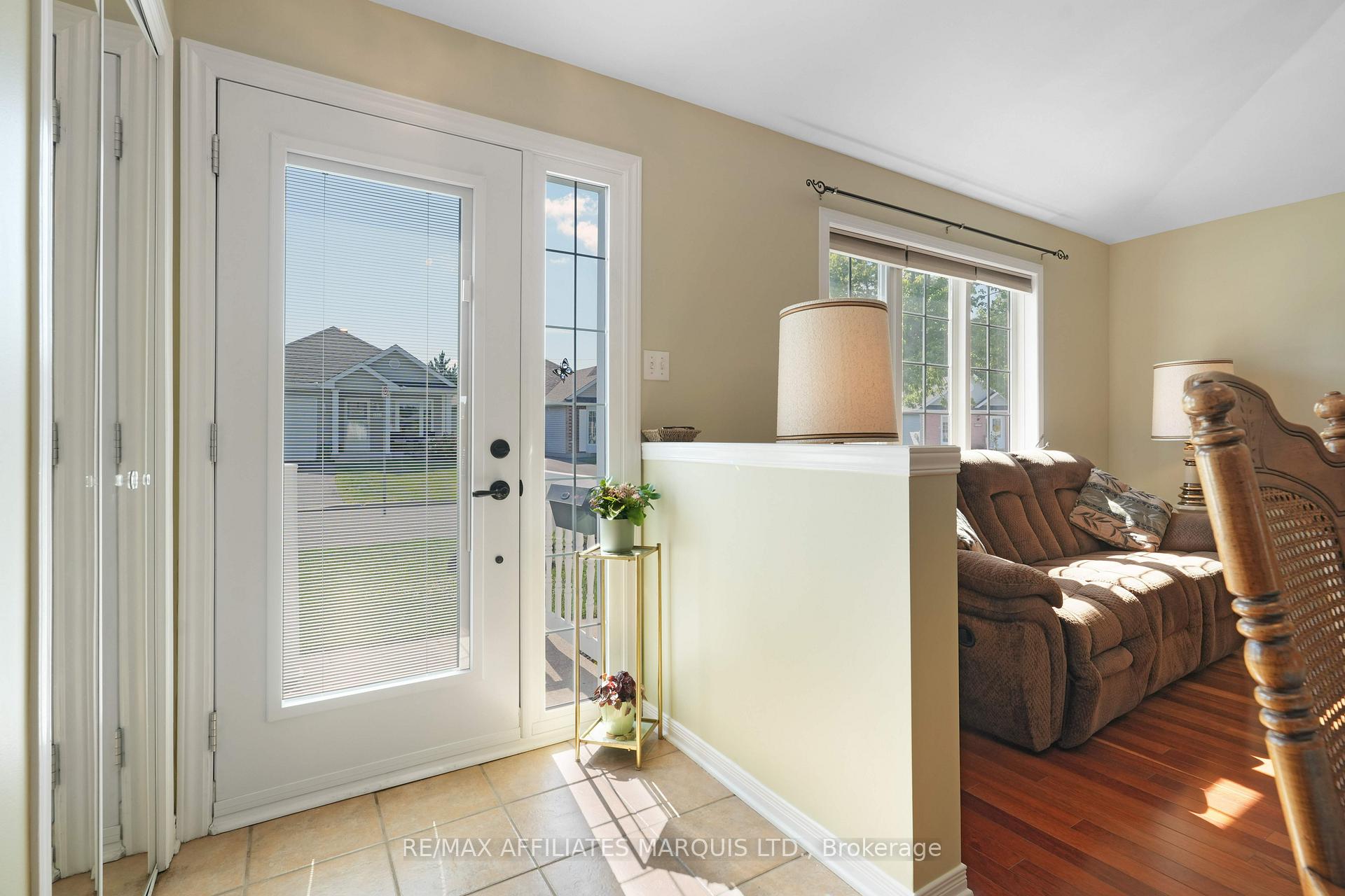 Photo 3 of 1518 Frank Court, Cornwall — HOMEH