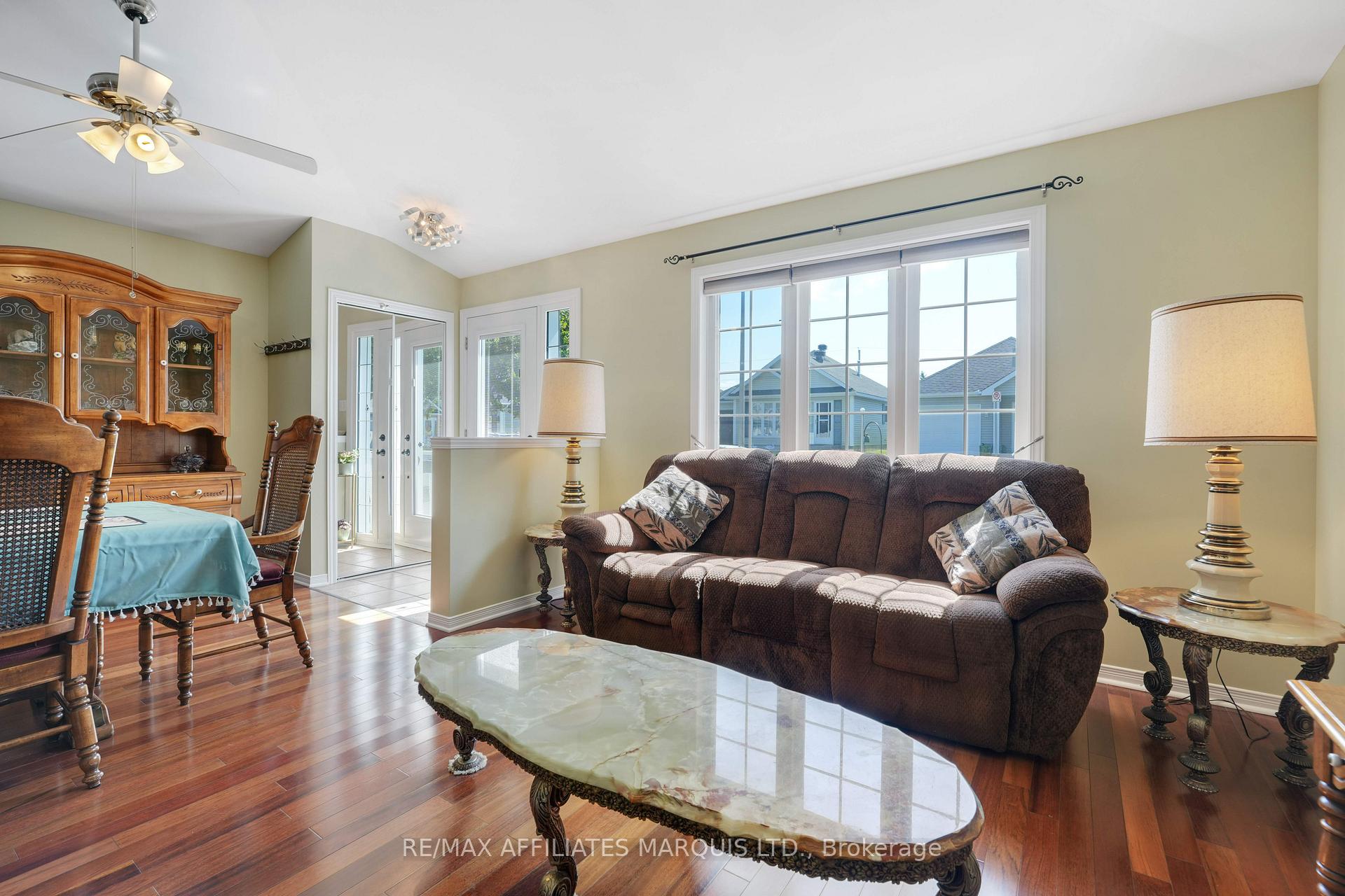 Photo 4 of 1518 Frank Court, Cornwall — HOMEH