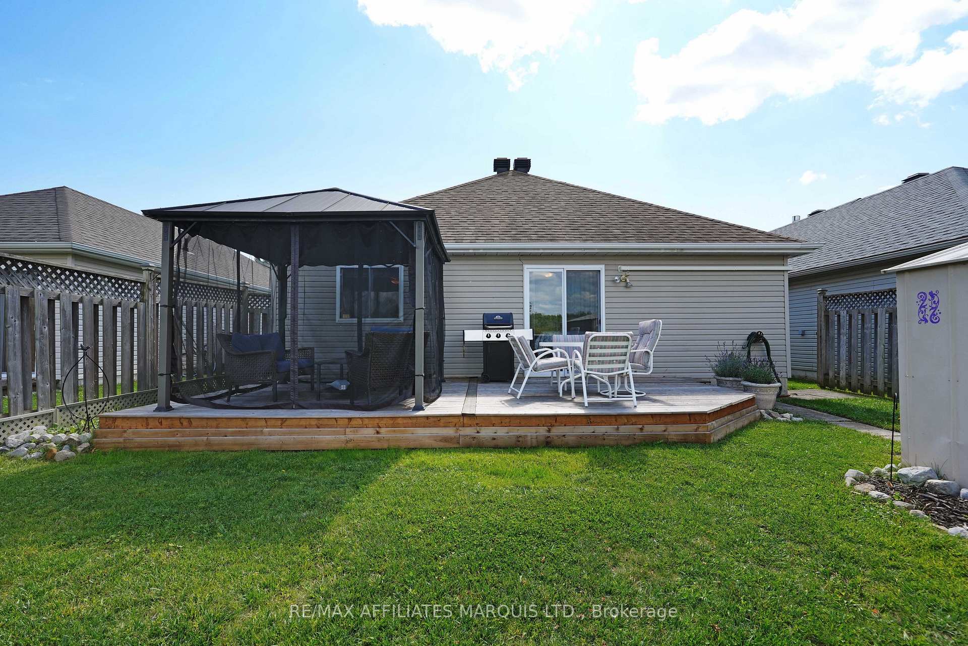 Photo 15 of 1518 Frank Court, Cornwall — HOMEH