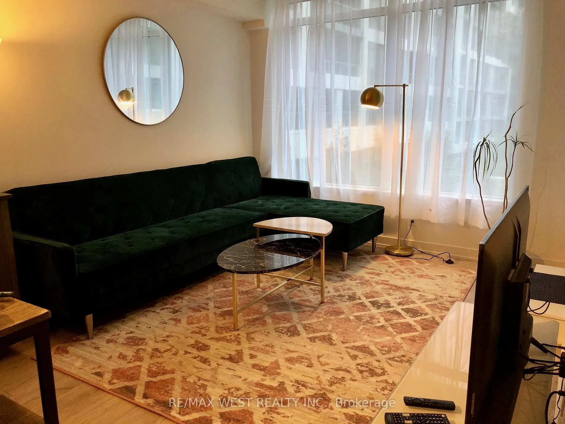 Photo 7 of Unit 313, 576 Front Street W, Toronto, Waterfront Communities — HOMEH