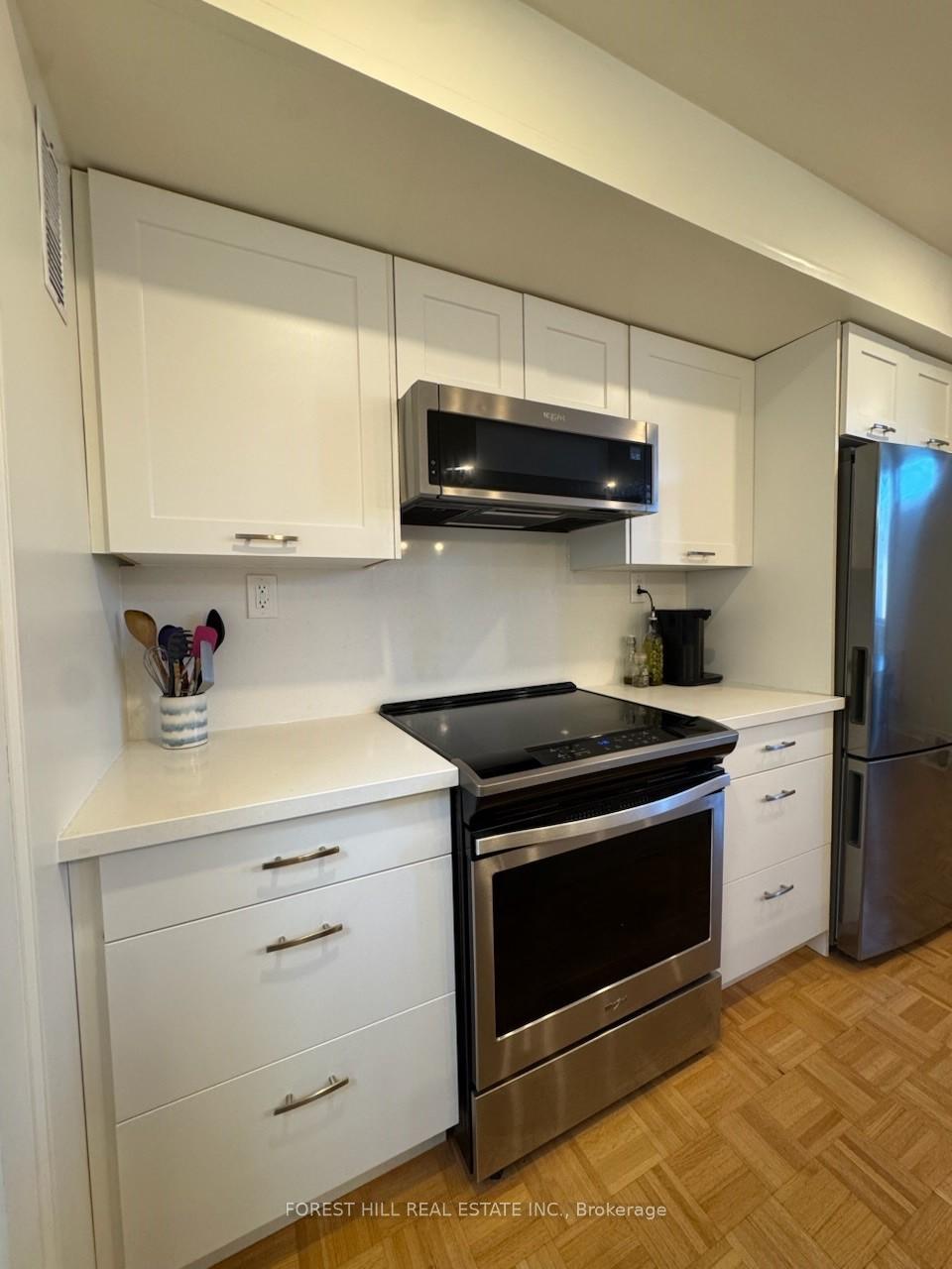 Photo 3 of Unit 3rd Flr, 698 Queen Street W, Toronto, Kensington-Chinatown — HOMEH