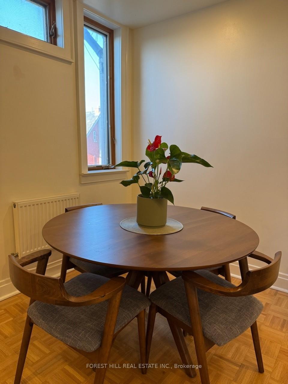 Photo 7 of Unit 3rd Flr, 698 Queen Street W, Toronto, Kensington-Chinatown — HOMEH