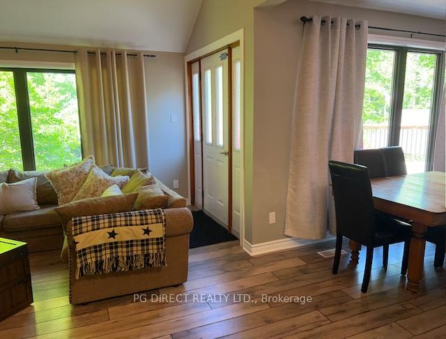 Photo 3 of 23 Scout Crescent, Cavan Monaghan, Cavan Twp — HOMEH