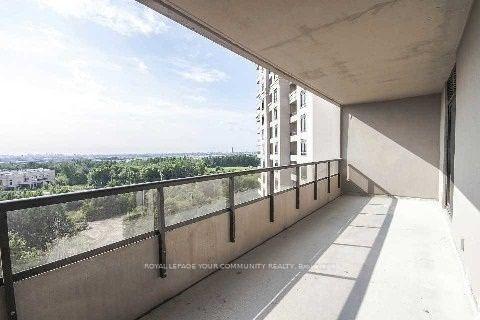 Photo 9 of Unit 1006, 9255 Jane Street, Vaughan, Maple — HOMEH
