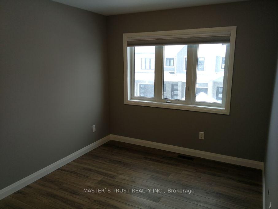Photo 10 of Unit 36, 1 Miller Drive, Lucan Biddulph, Lucan — HOMEH