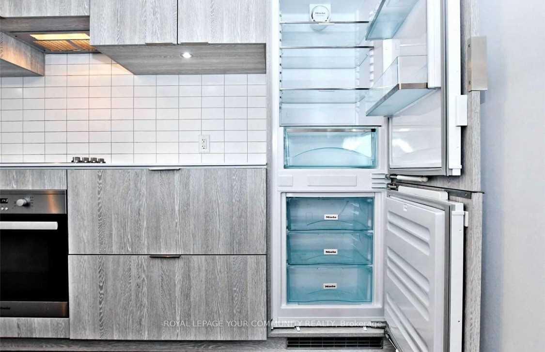 Photo 9 of Unit 1707, 5 St Joseph Street, Toronto, Bay Street Corridor — HOMEH