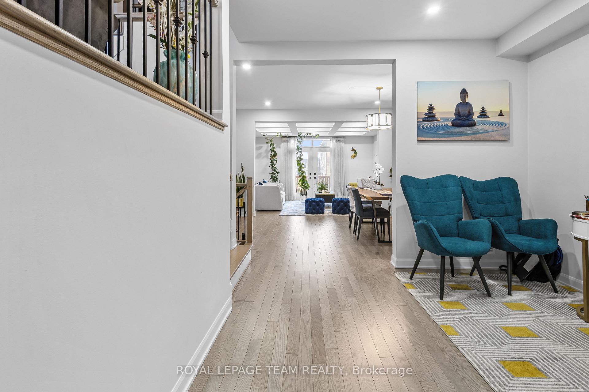 Photo 5 of 775 Cappamore Dr, Ottawa, Barrhaven - Half Moon Bay — HOMEH
