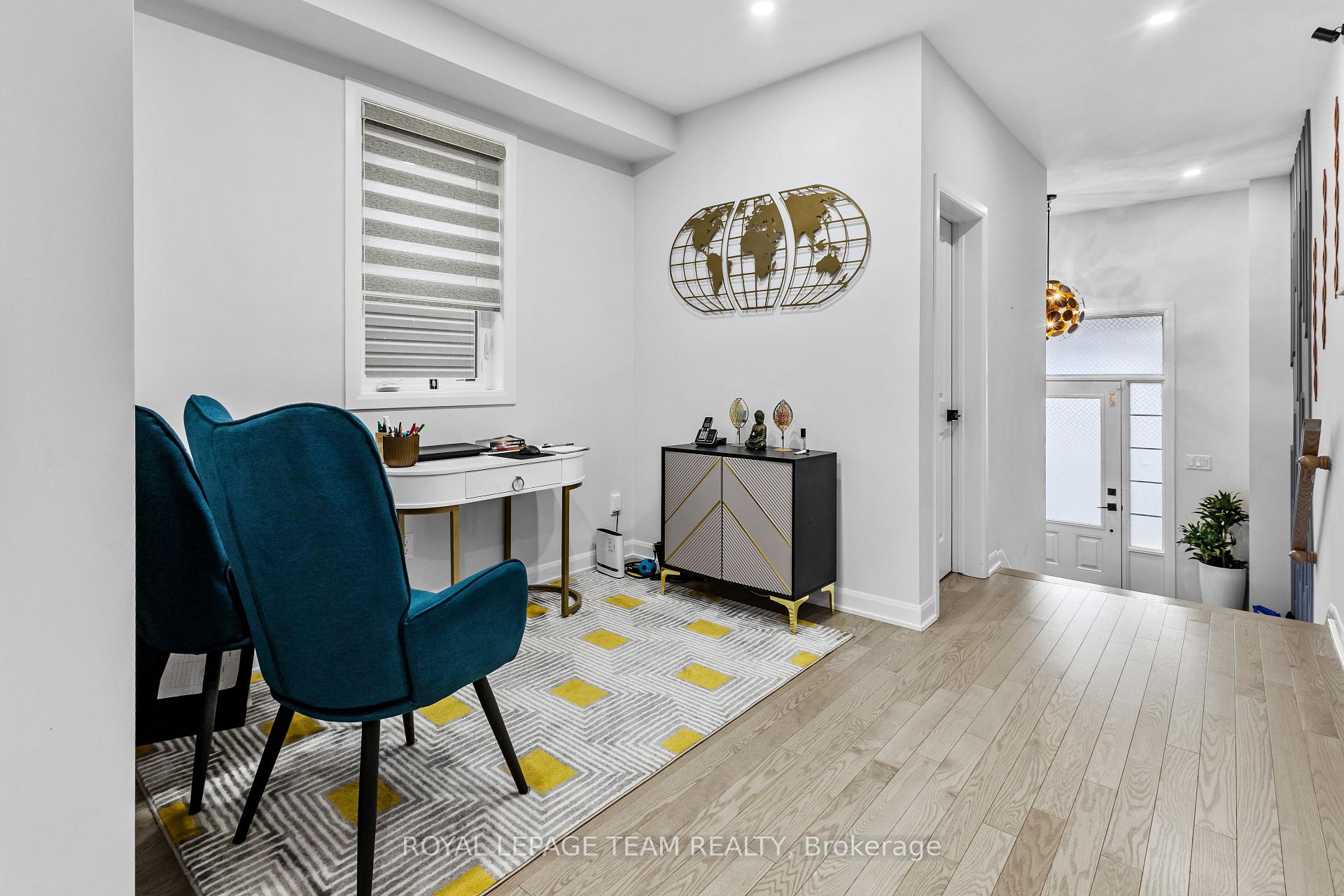 Photo 6 of 775 Cappamore Dr, Ottawa, Barrhaven - Half Moon Bay — HOMEH