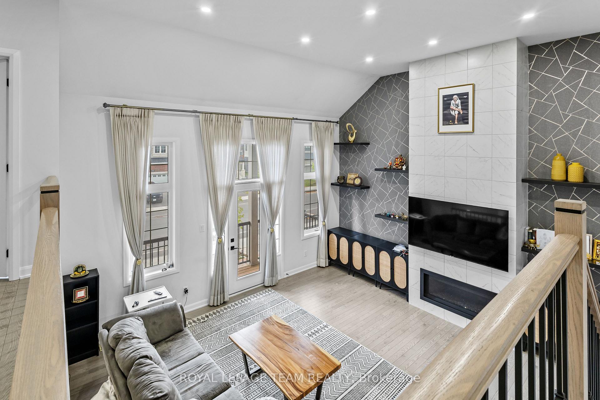 Photo 16 of 775 Cappamore Dr, Ottawa, Barrhaven - Half Moon Bay — HOMEH