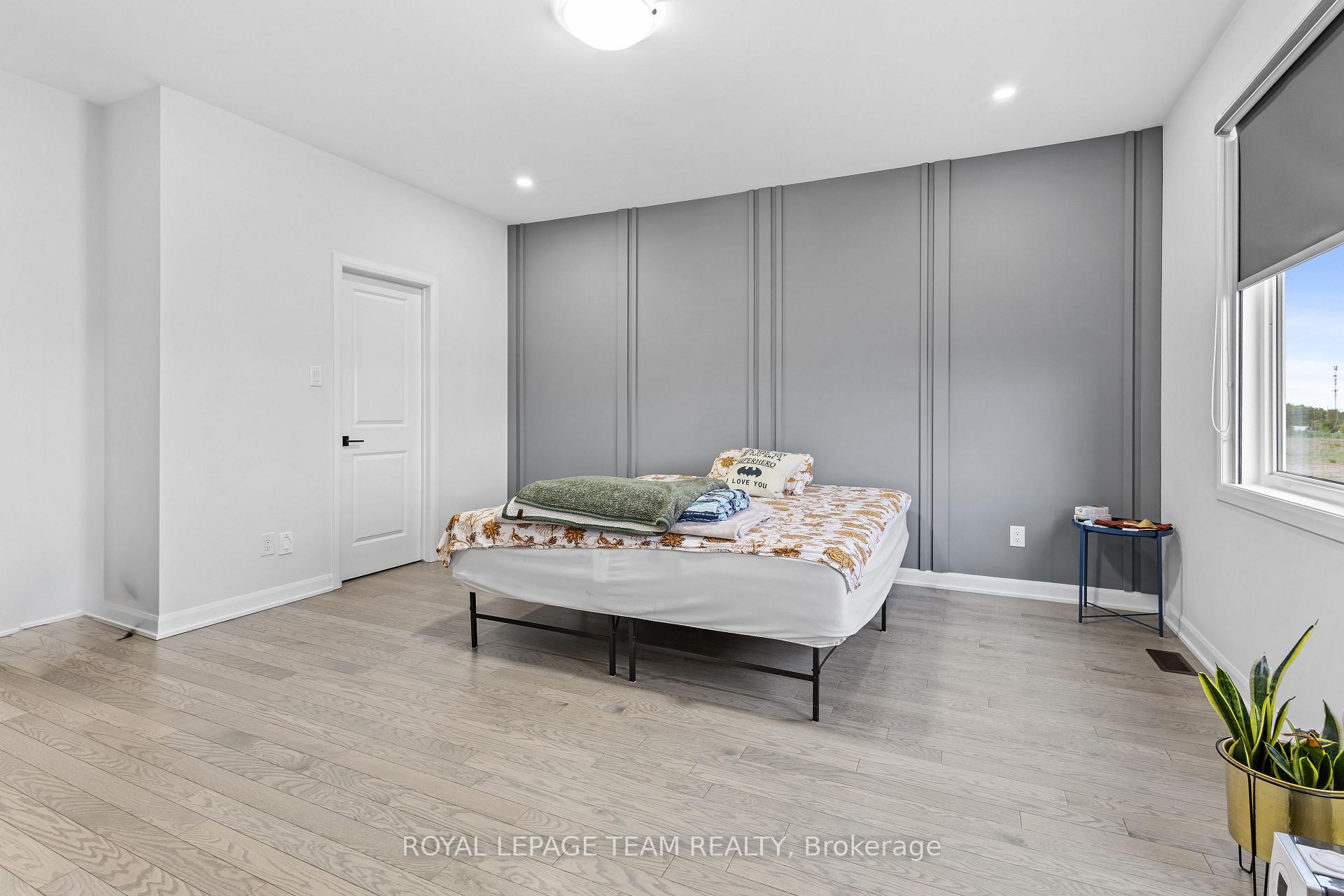 Photo 19 of 775 Cappamore Dr, Ottawa, Barrhaven - Half Moon Bay — HOMEH