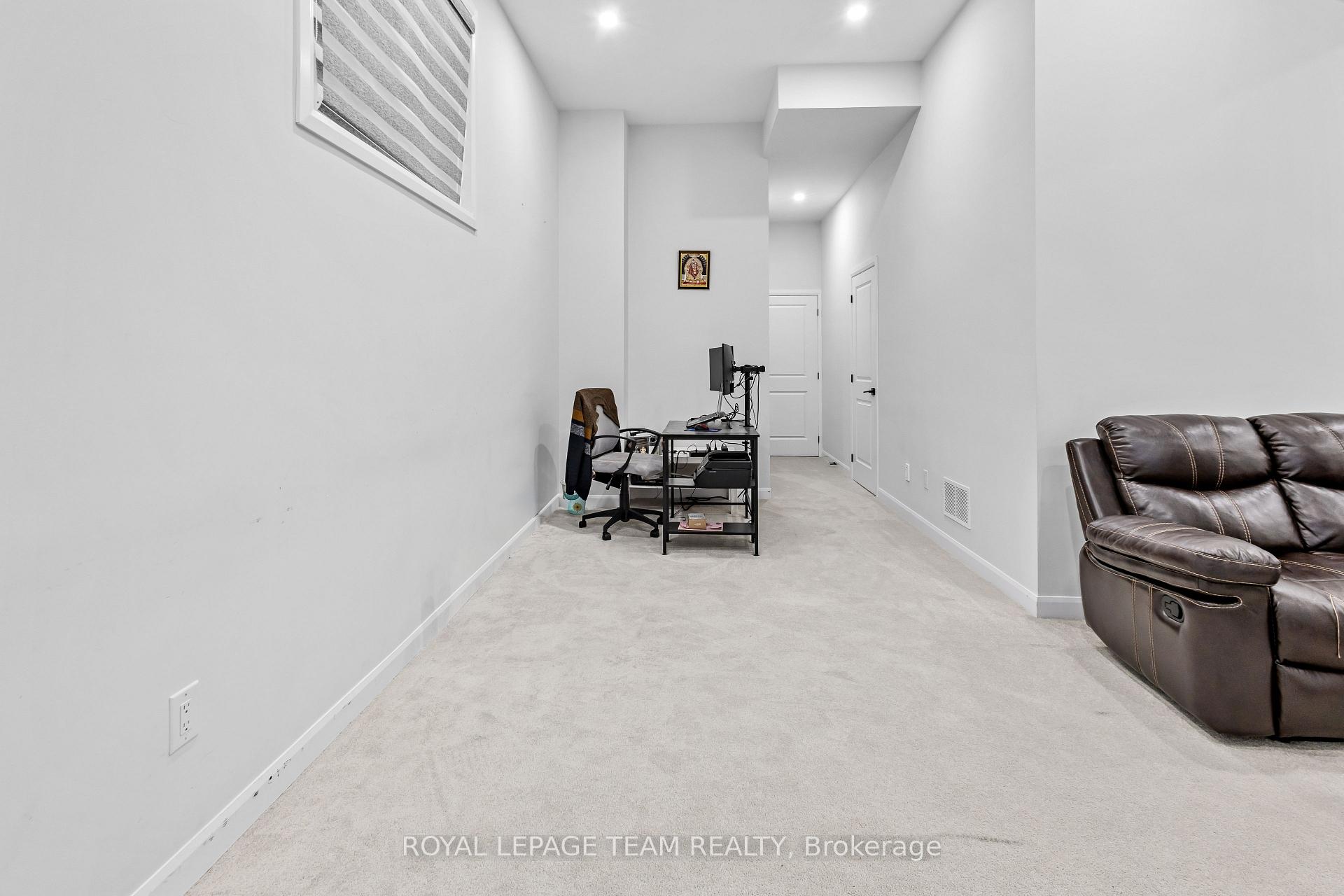 Photo 29 of 775 Cappamore Dr, Ottawa, Barrhaven - Half Moon Bay — HOMEH