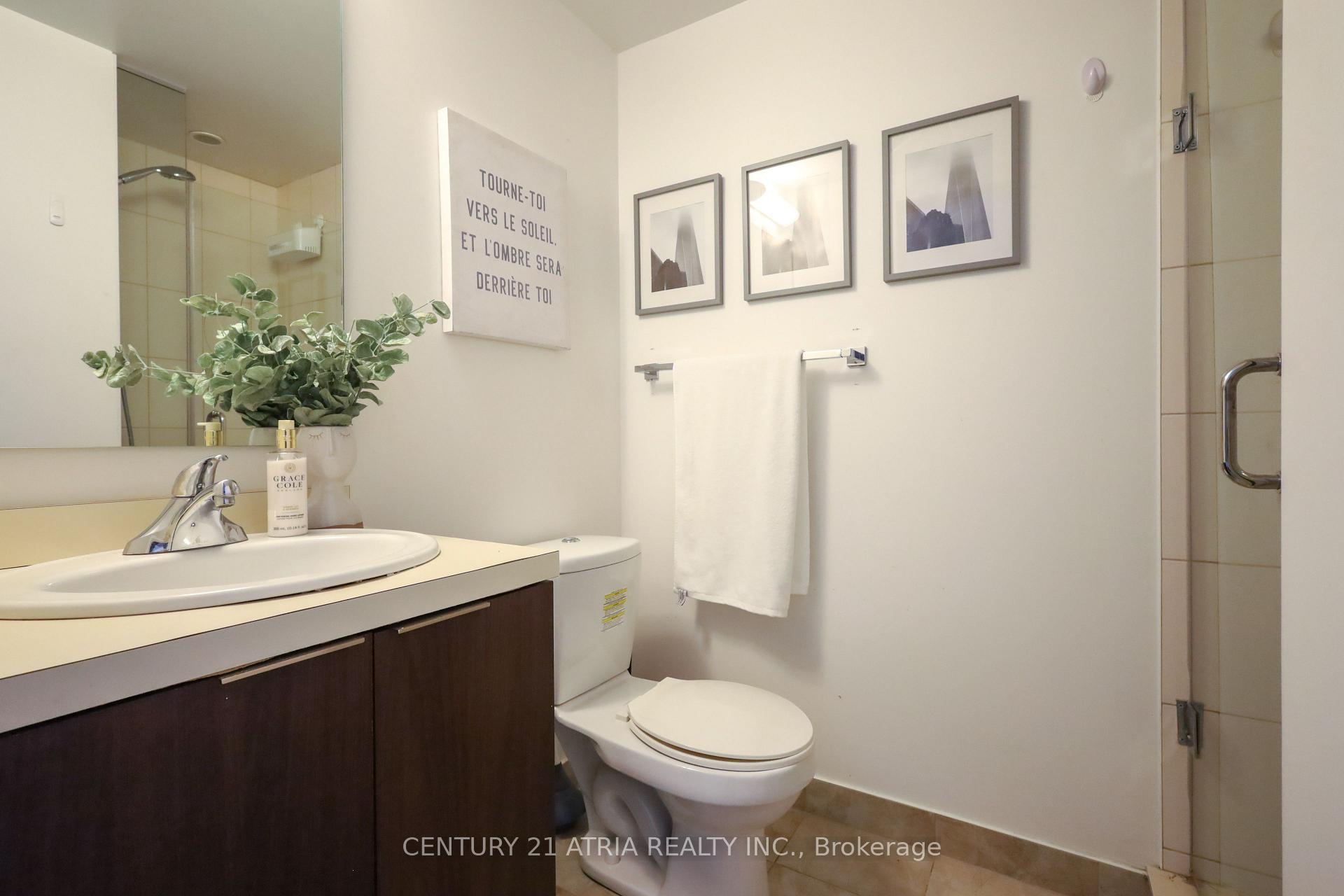 Photo 15 of Unit 1002, 14 York Street, Toronto, Waterfront Communities — HOMEH