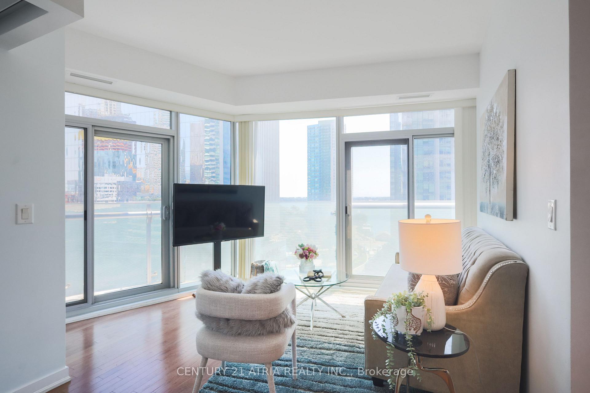 Photo 18 of Unit 1002, 14 York Street, Toronto, Waterfront Communities — HOMEH