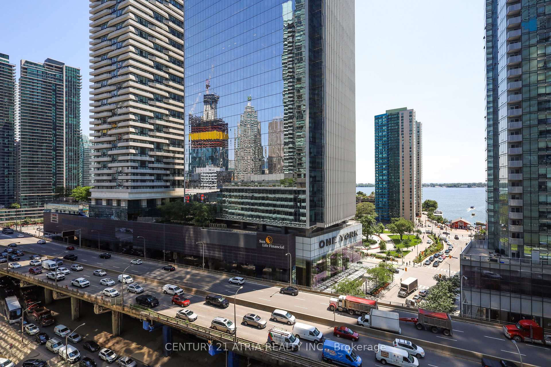 Photo 21 of Unit 1002, 14 York Street, Toronto, Waterfront Communities — HOMEH