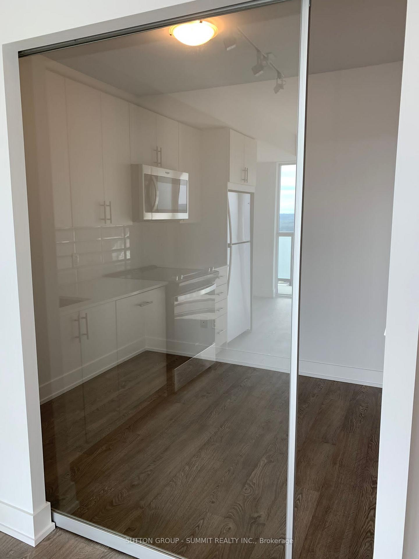 Photo 8 of Unit 1915, 2550 Simcoe Street, Oshawa, Windfields — HOMEH