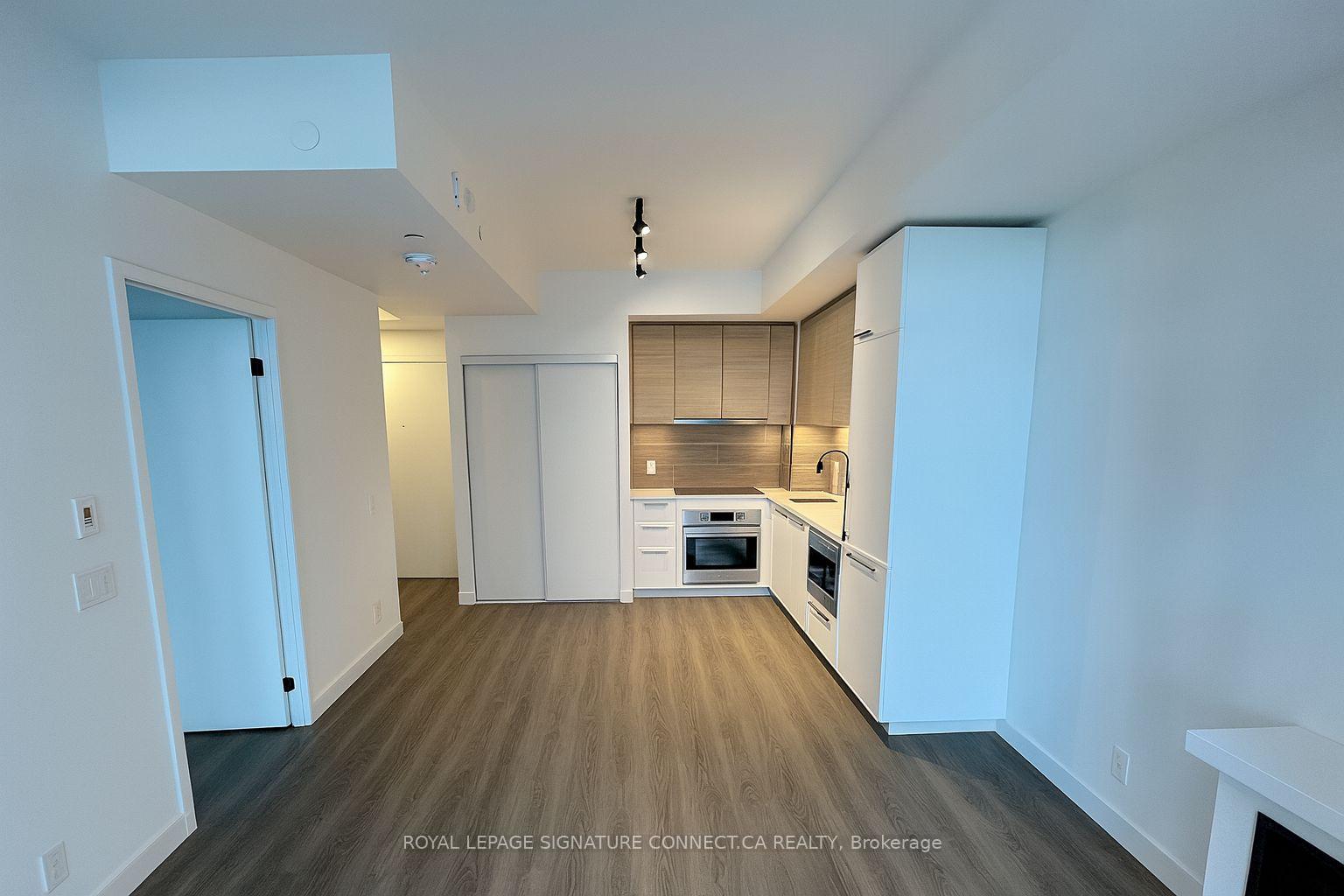 Photo 4 of Unit 1002, 1050 Eastern Avenue, Toronto, Greenwood-Coxwell — HOMEH
