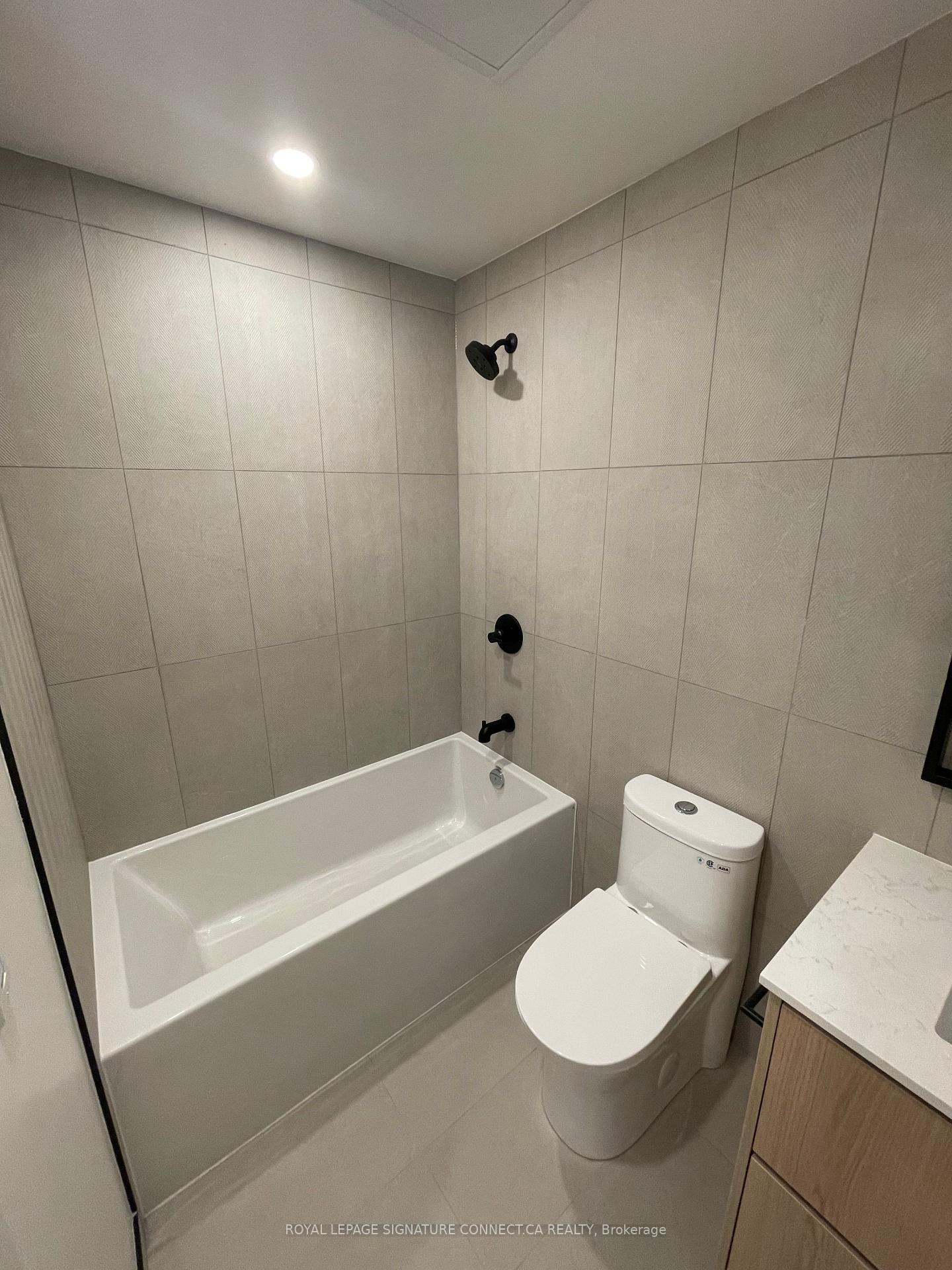 Photo 13 of Unit 1002, 1050 Eastern Avenue, Toronto, Greenwood-Coxwell — HOMEH