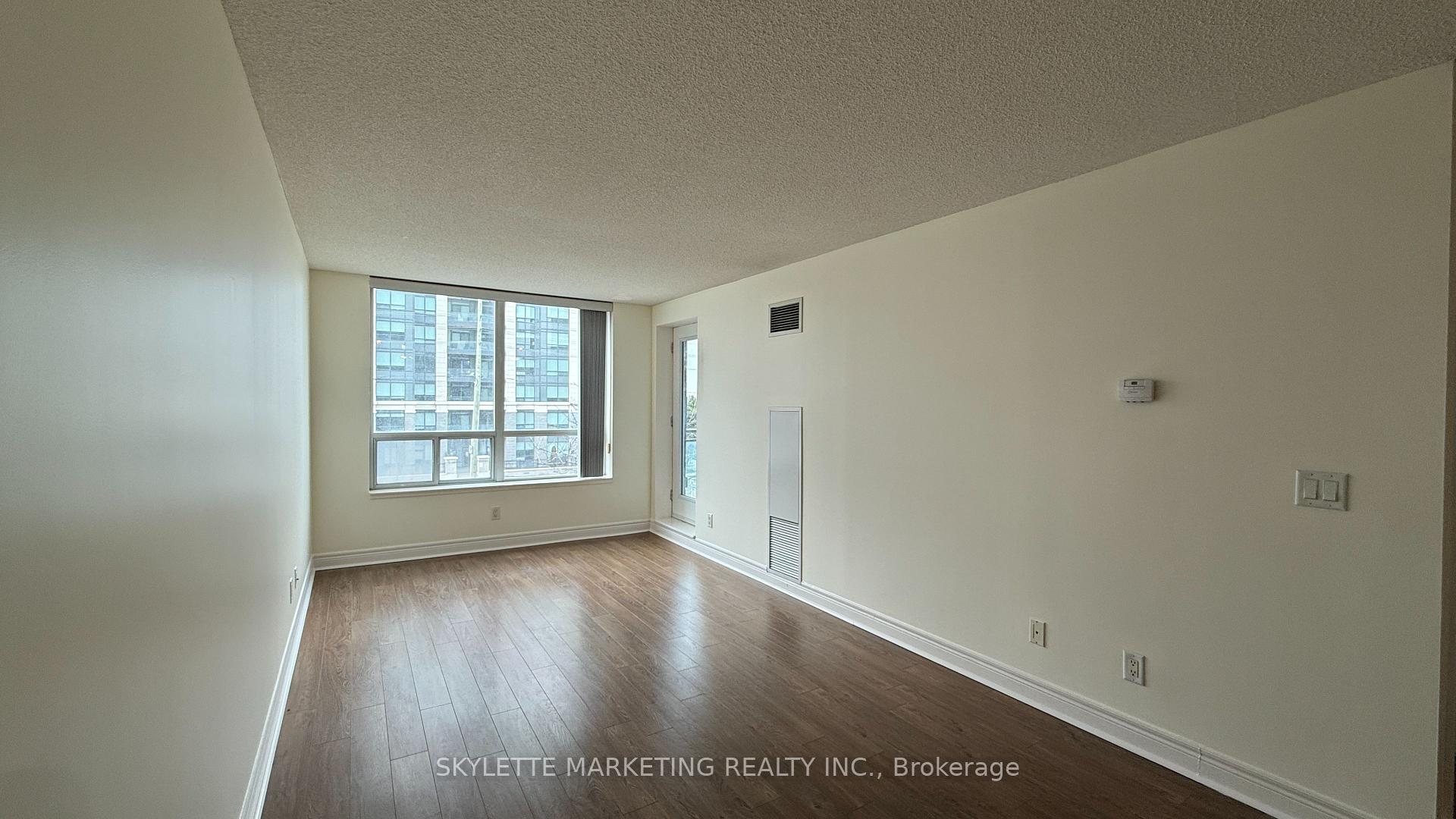 Photo 1 of Unit 310, 62 Suncrest Boulevard, Markham, Commerce Valley — HOMEH