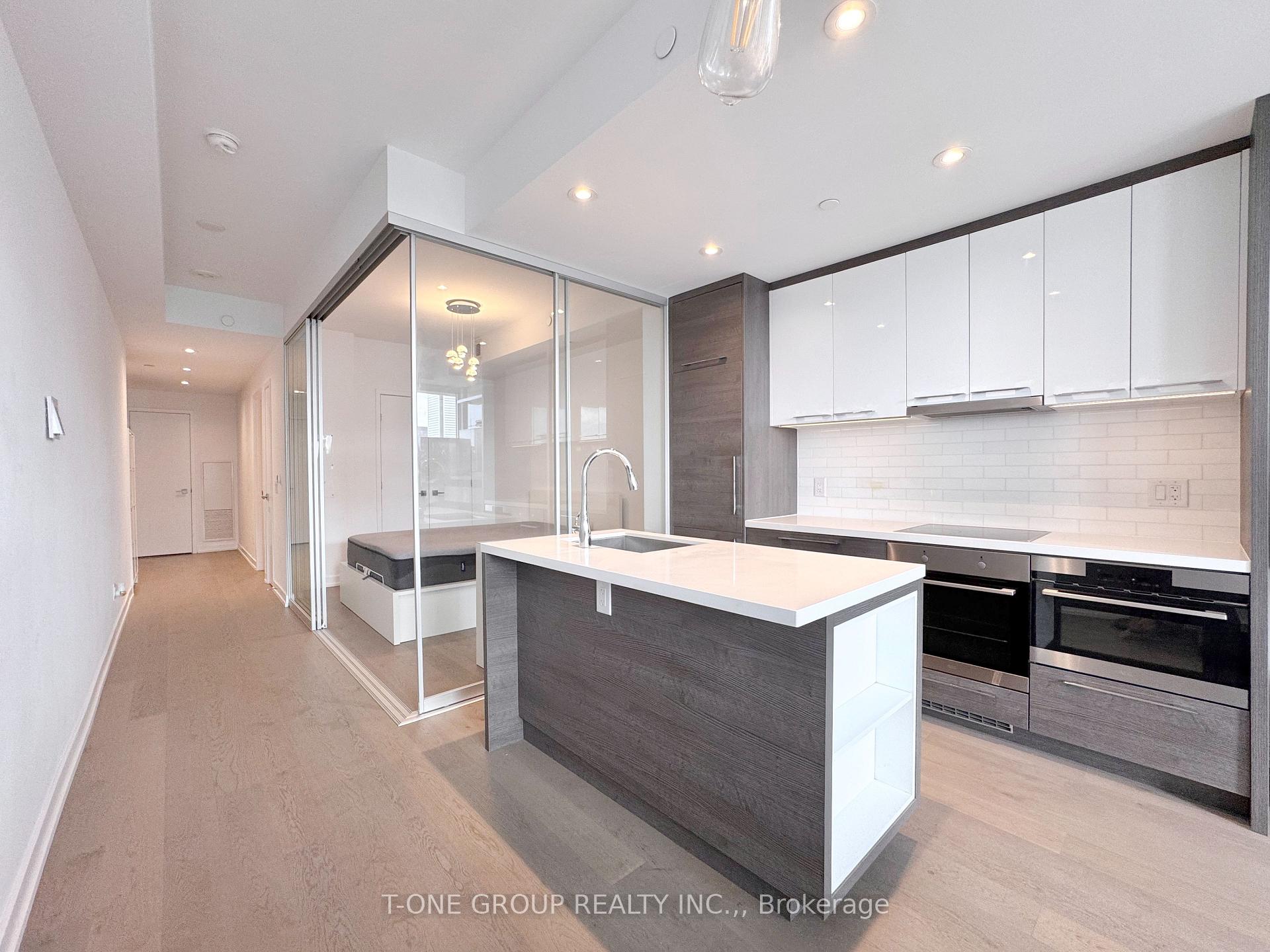 Photo 2 of Unit 3309, 488 University Avenue, Toronto, Kensington-Chinatown — HOMEH