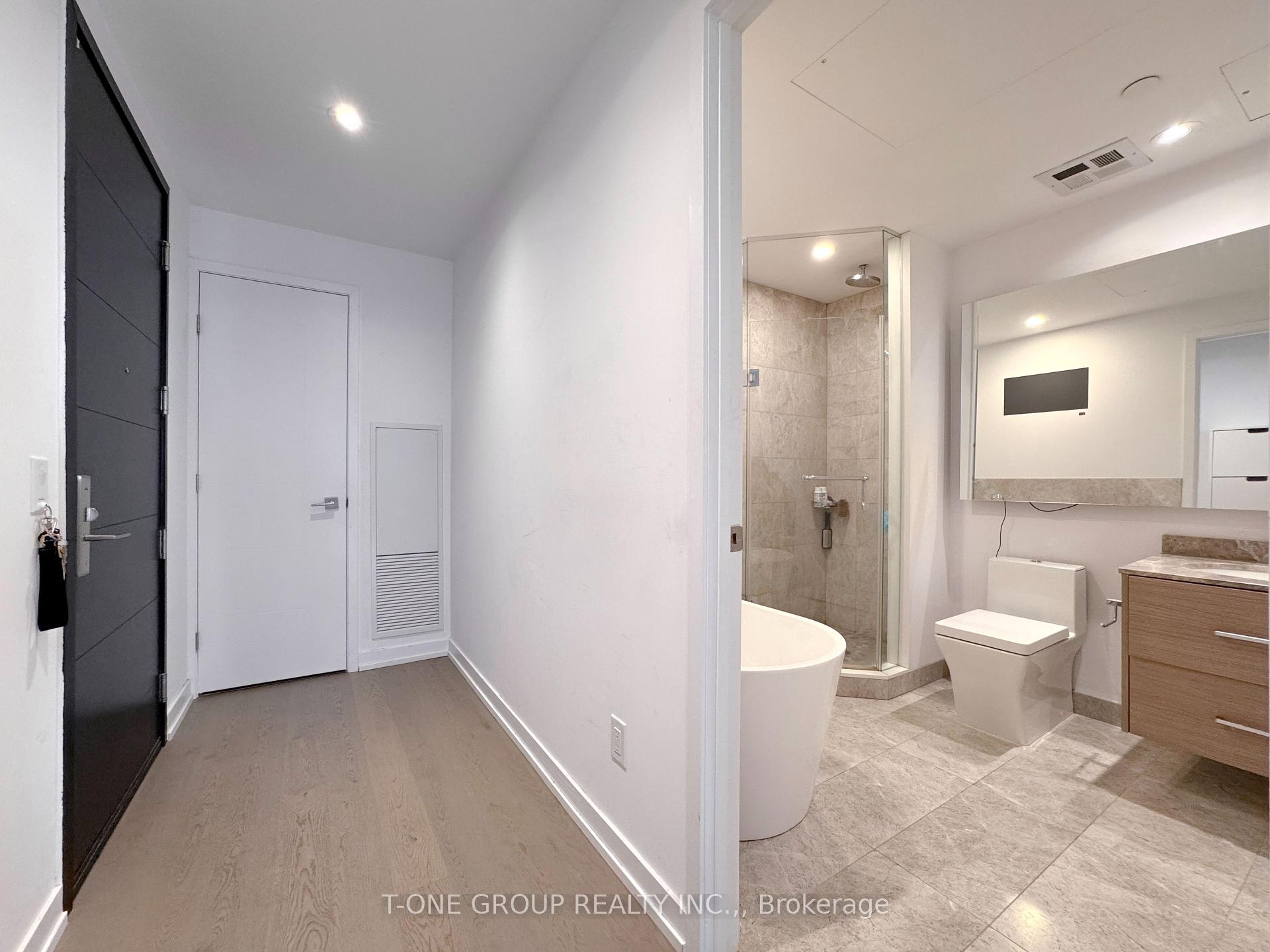Photo 4 of Unit 3309, 488 University Avenue, Toronto, Kensington-Chinatown — HOMEH