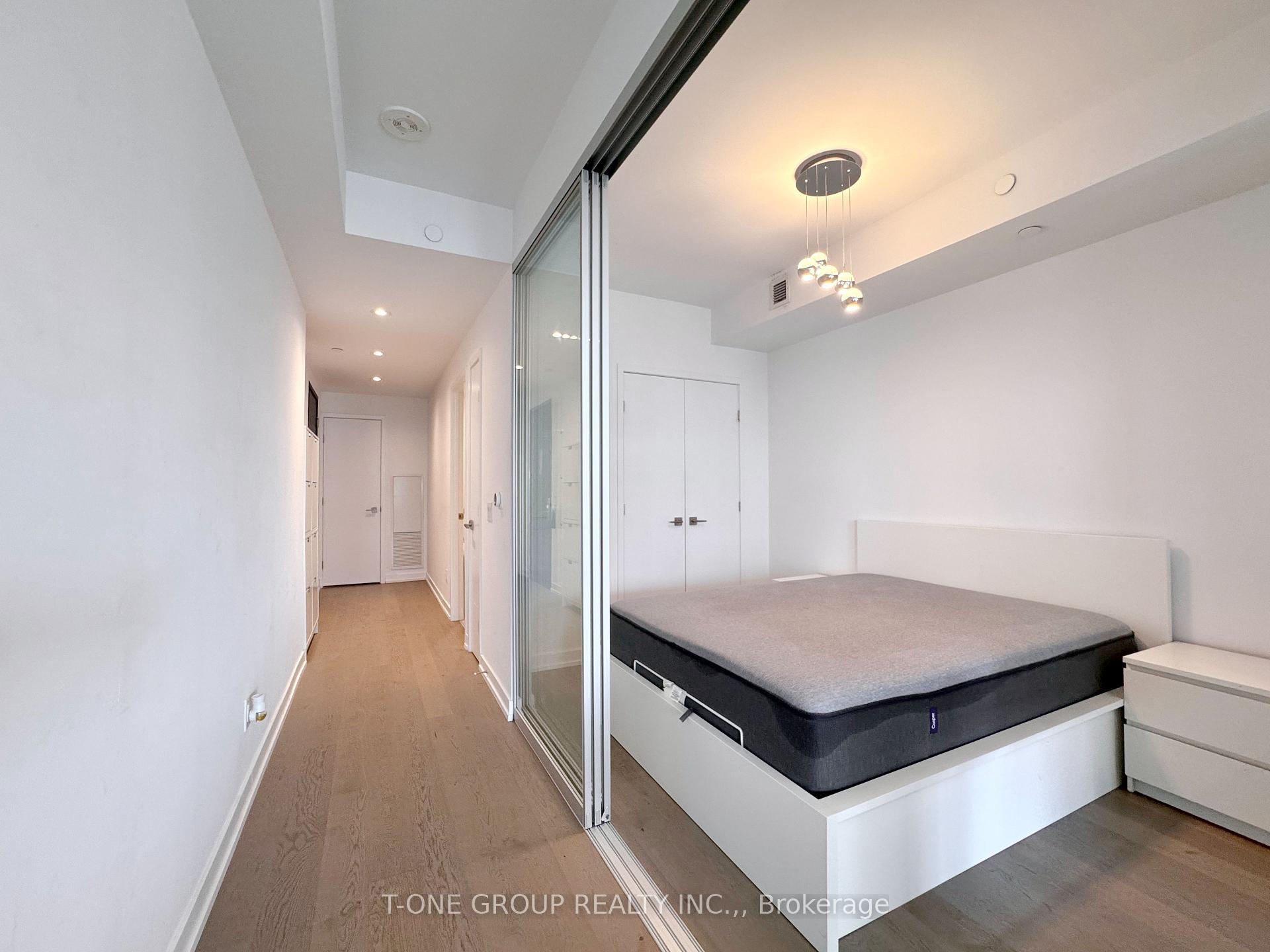 Photo 10 of Unit 3309, 488 University Avenue, Toronto, Kensington-Chinatown — HOMEH