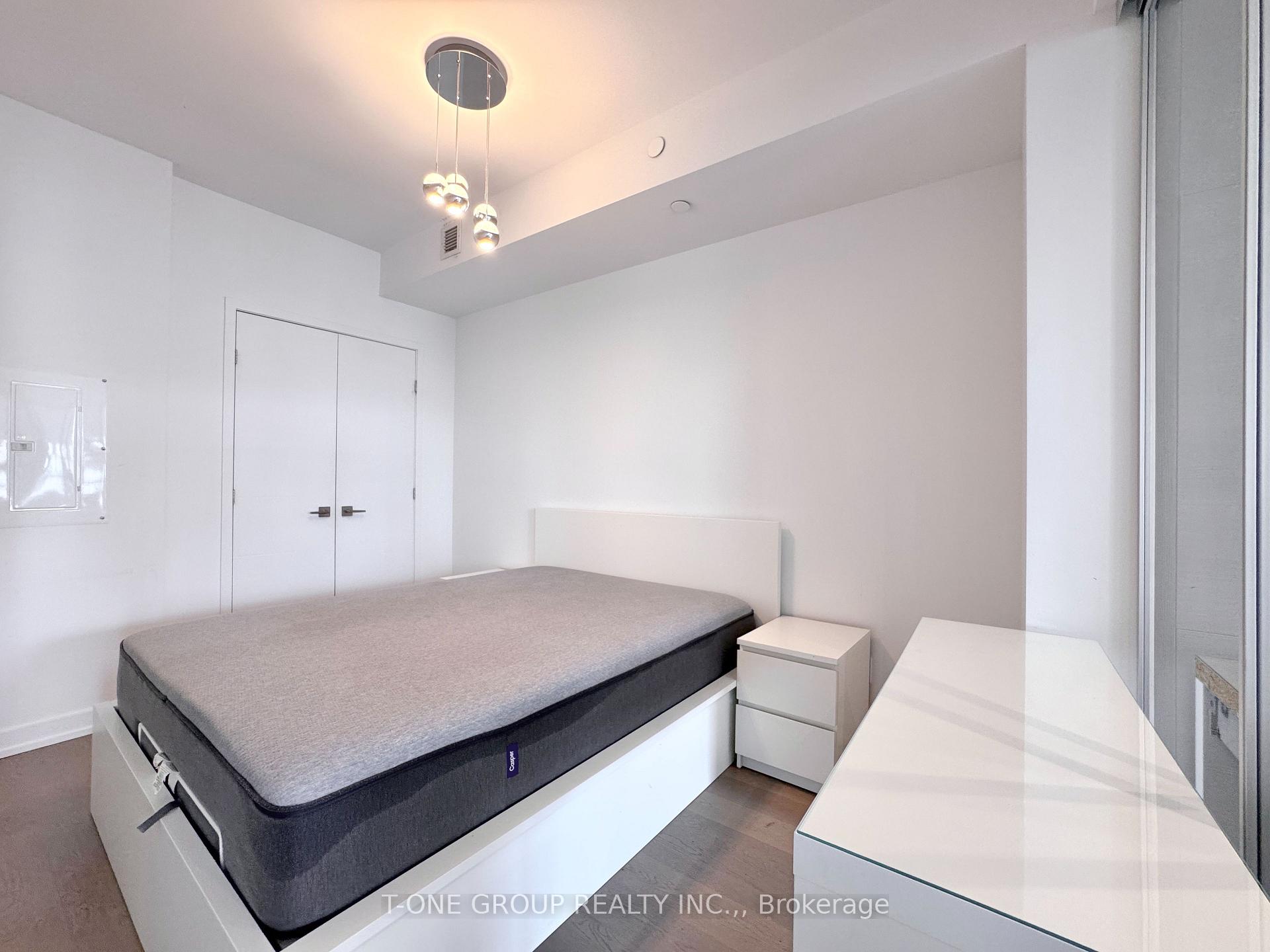 Photo 12 of Unit 3309, 488 University Avenue, Toronto, Kensington-Chinatown — HOMEH