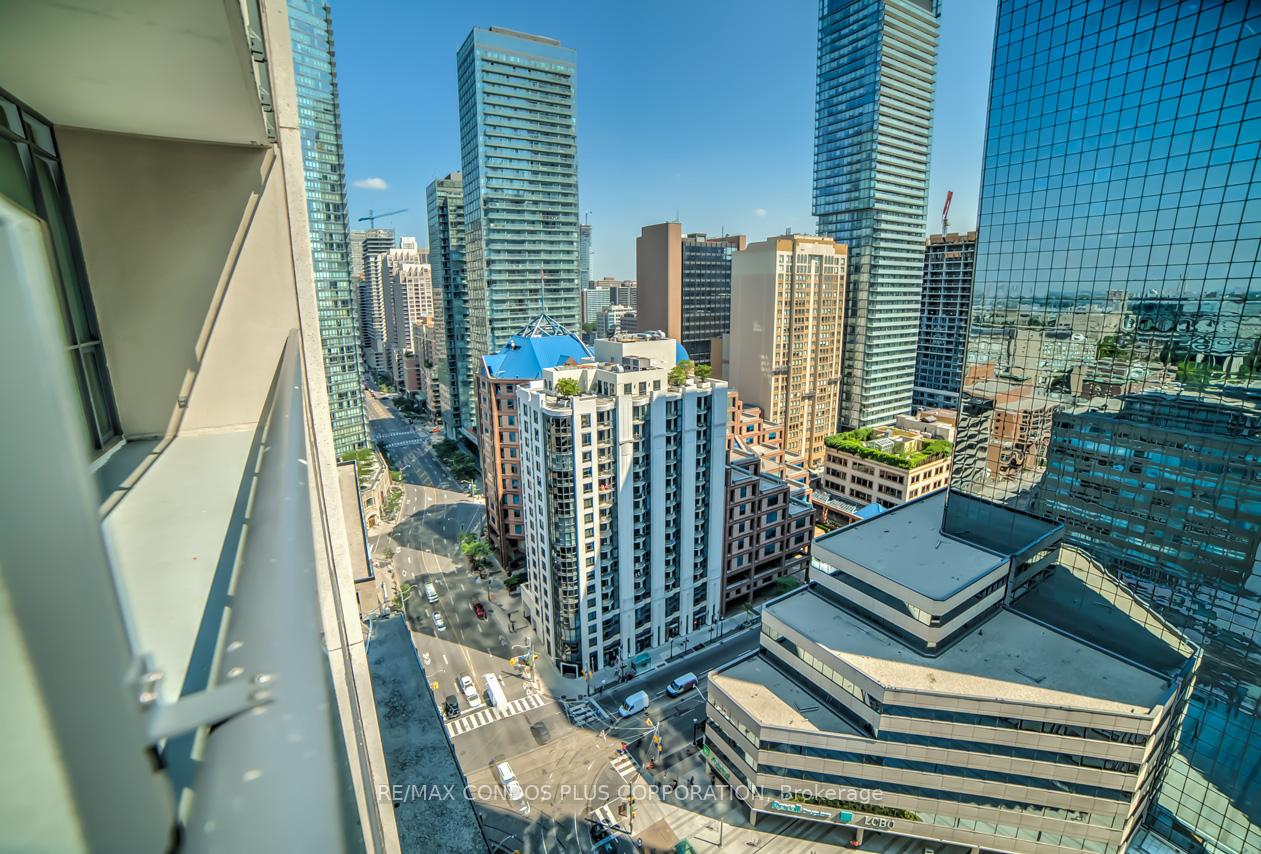 Photo 20 of Unit 2303, 770 Bay Street, Toronto, Bay Street Corridor — HOMEH