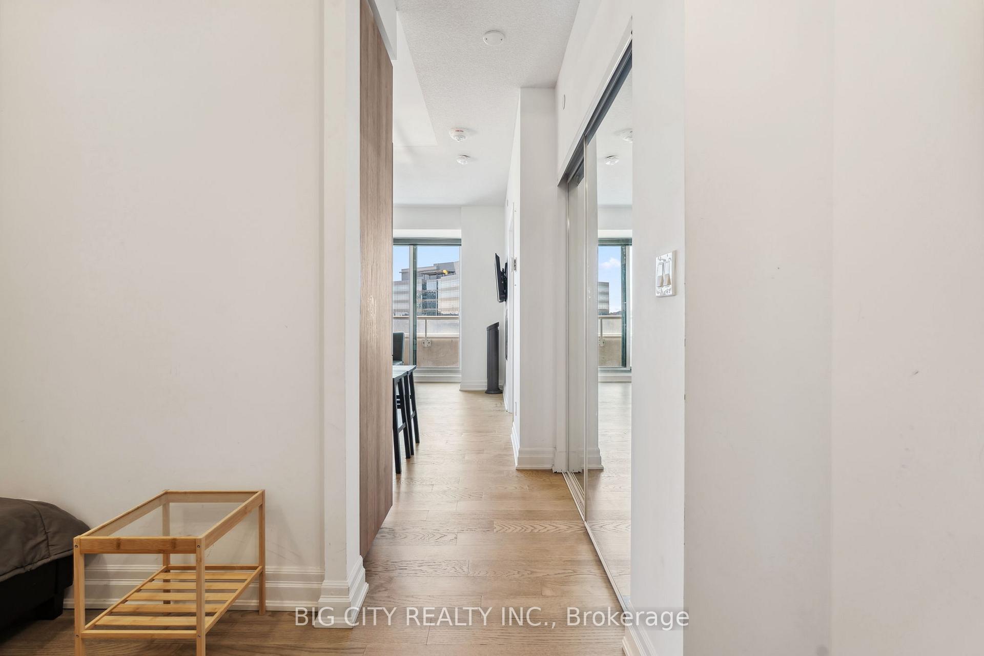 Photo 5 of Unit 510, 10 Rouge Valley Drive W, Markham, Unionville — HOMEH