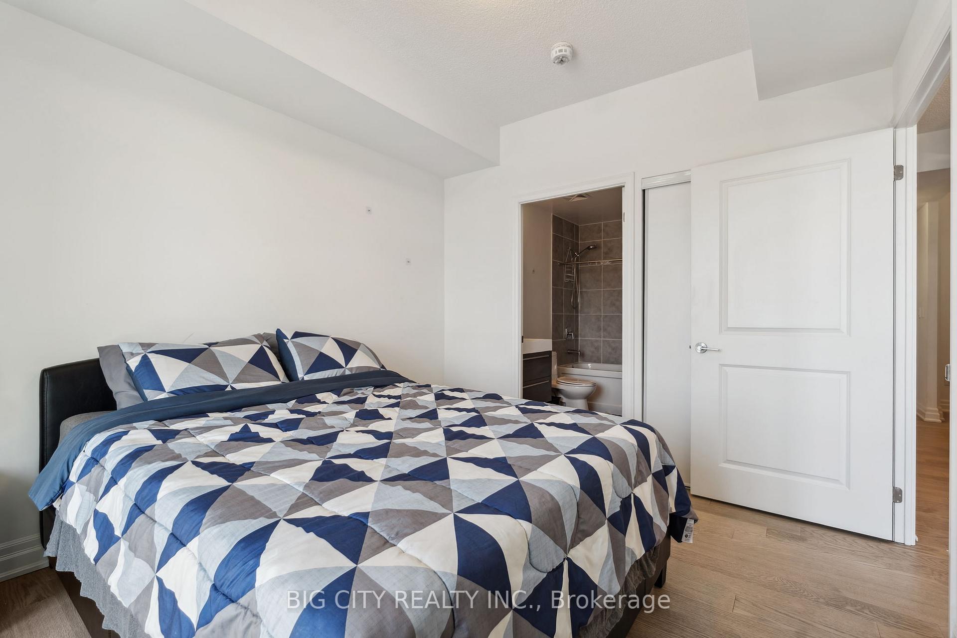 Photo 16 of Unit 510, 10 Rouge Valley Drive W, Markham, Unionville — HOMEH