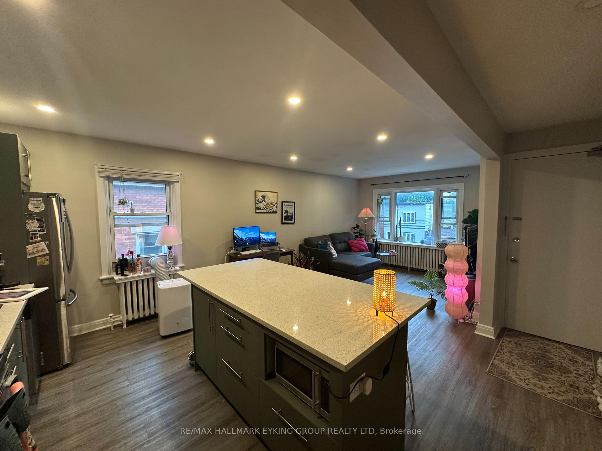 Photo 7 of Unit 4, 131 Hawthorne Avenue, Ottawa, Ottawa East — HOMEH