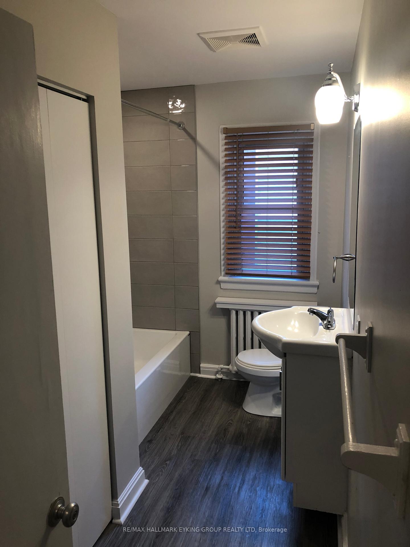 Photo 12 of Unit 4, 131 Hawthorne Avenue, Ottawa, Ottawa East — HOMEH