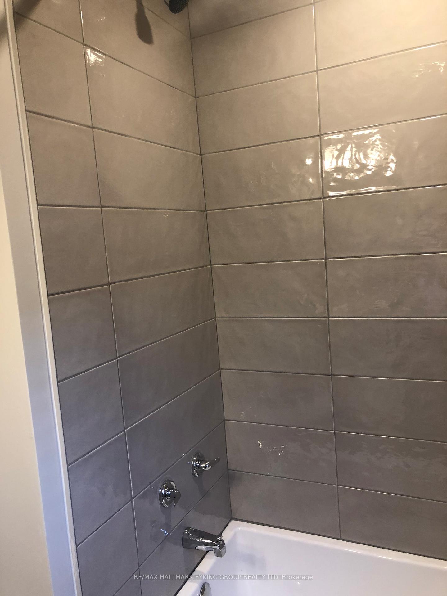 Photo 14 of Unit 4, 131 Hawthorne Avenue, Ottawa, Ottawa East — HOMEH
