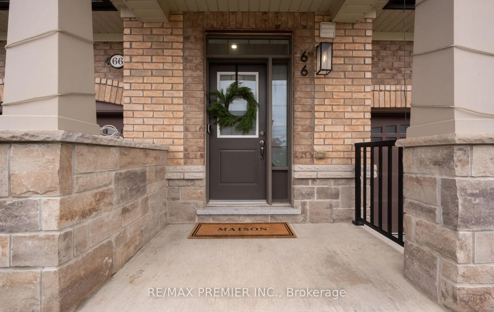 Photo 3 of 66 True Blue Crescent, Caledon, Bolton East — HOMEH