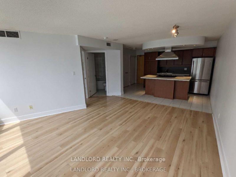 Photo 7 of Unit 1007, 550 Queens Quay W, Toronto, Waterfront Communities — HOMEH