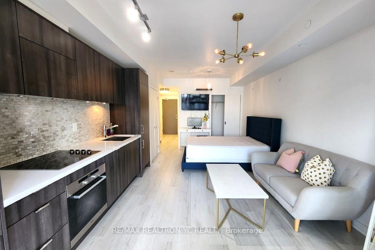 Photo 2 of Unit 1803, 21 Widmer Street, Toronto, Waterfront Communities — HOMEH