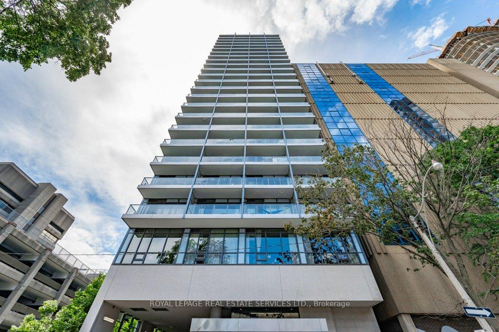Photo 1 of Unit 1505, 210 Simcoe Street, Toronto, Kensington-Chinatown — HOMEH