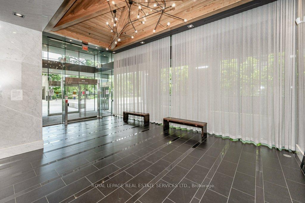 Photo 4 of Unit 1505, 210 Simcoe Street, Toronto, Kensington-Chinatown — HOMEH