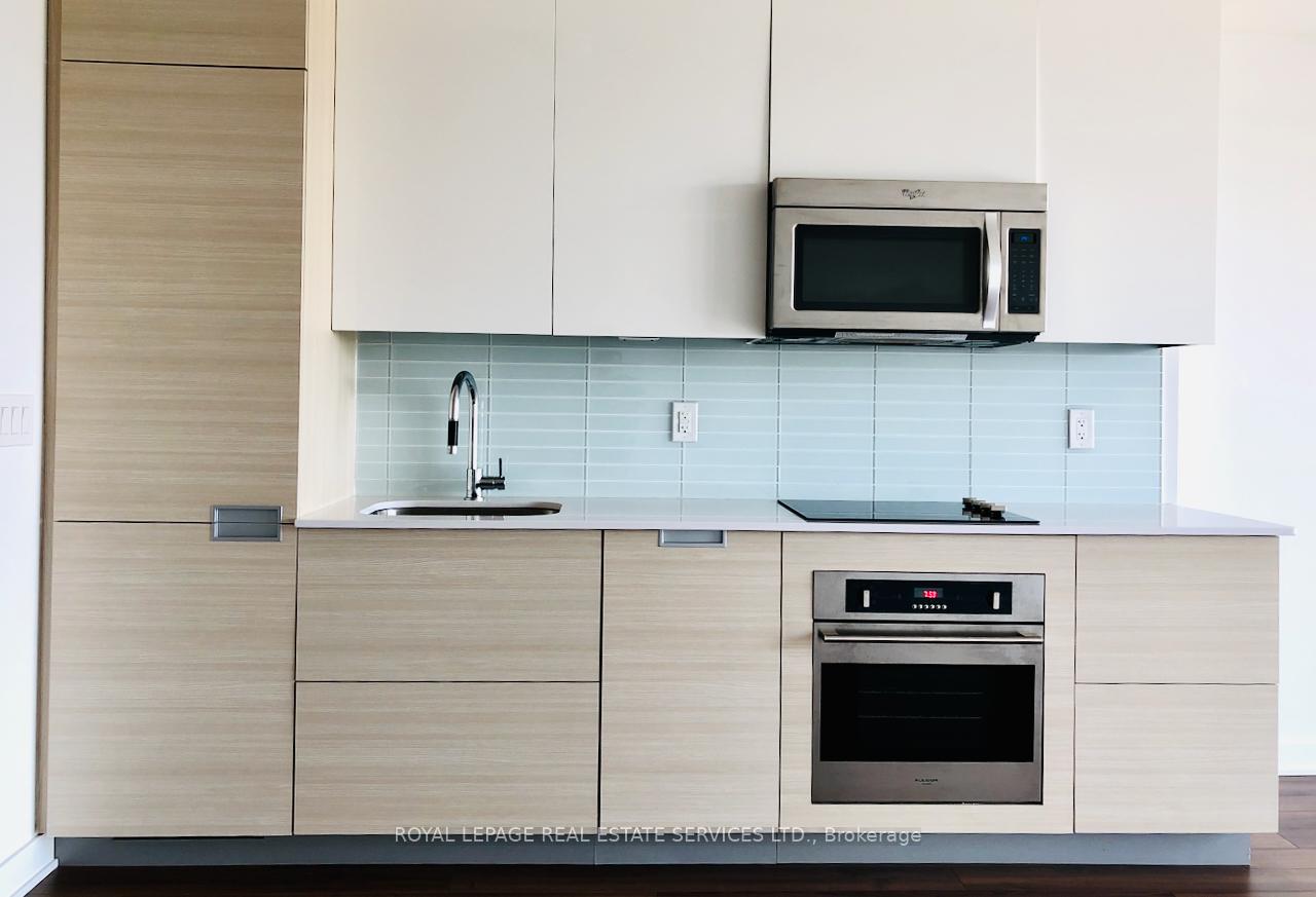 Photo 20 of Unit 1505, 210 Simcoe Street, Toronto, Kensington-Chinatown — HOMEH