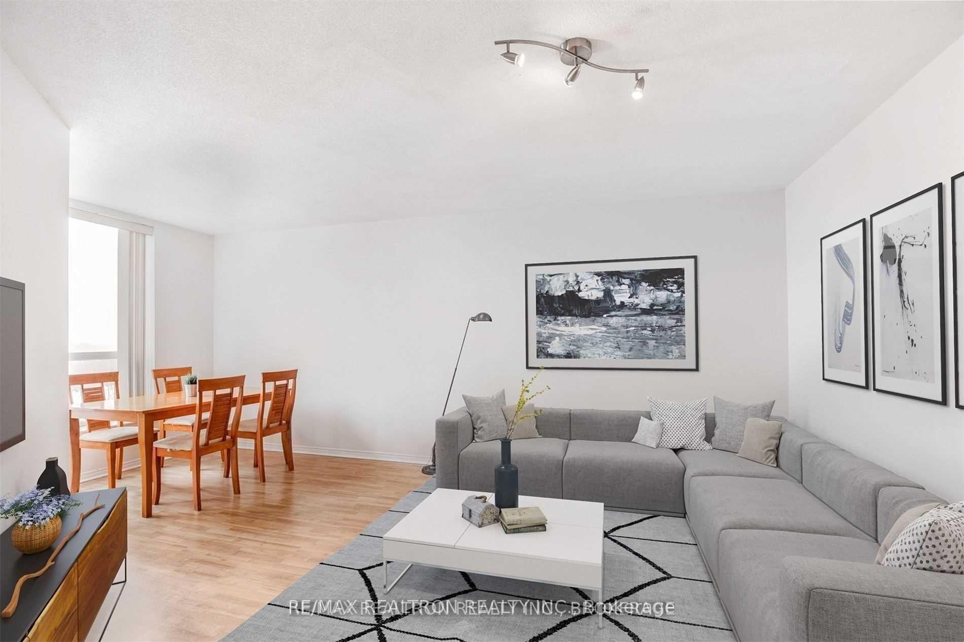 Photo 14 of Unit PH17, 11 Thorncliffe Park Drive, Toronto, Thorncliffe Park — HOMEH
