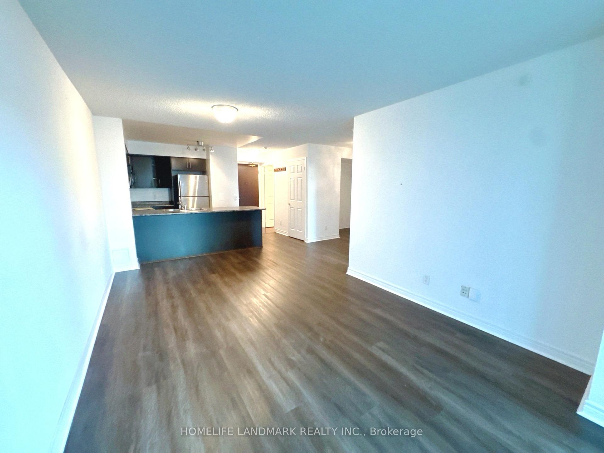 Photo 7 of Unit 703, 30 Grand Trunk Crescent, Toronto, Waterfront Communities — HOMEH