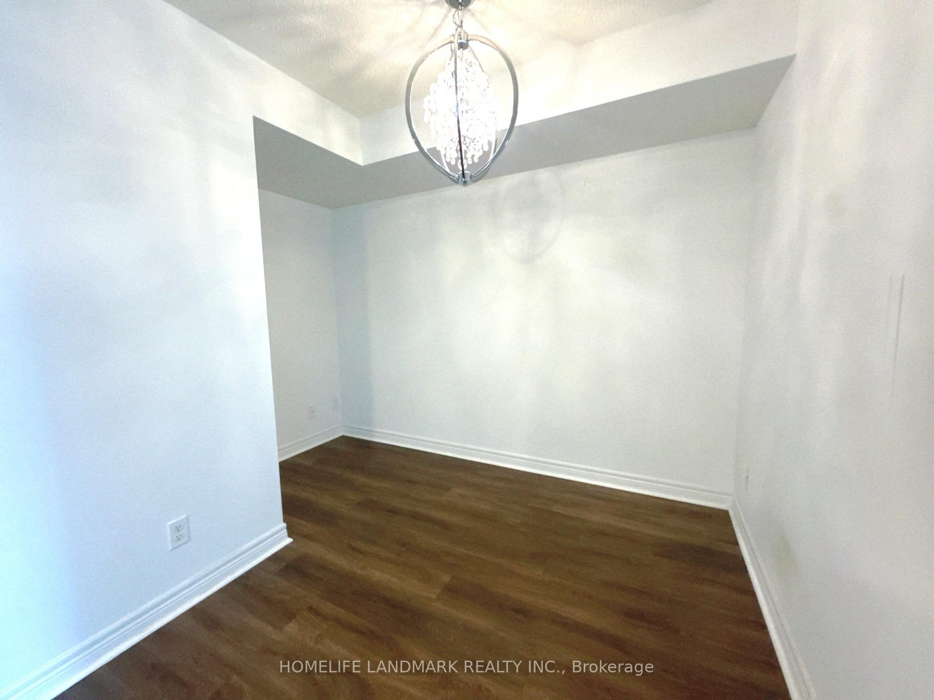 Photo 9 of Unit 703, 30 Grand Trunk Crescent, Toronto, Waterfront Communities — HOMEH